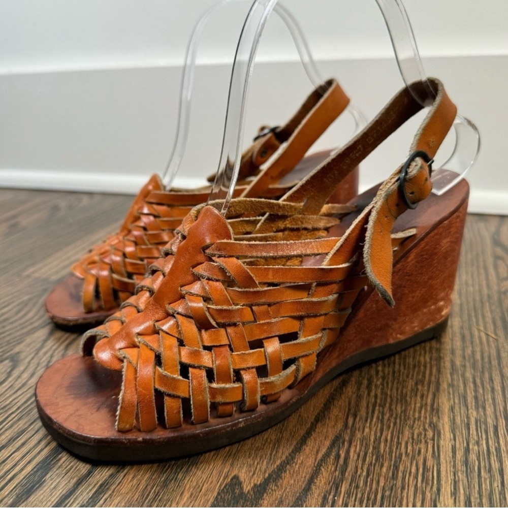 Vintage 1970s QualiCraft Casualets Brown leather woven wedges size 7.5 - Picture 4 of 8